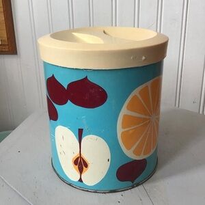 1970 Proctor and Gamble coffee tin